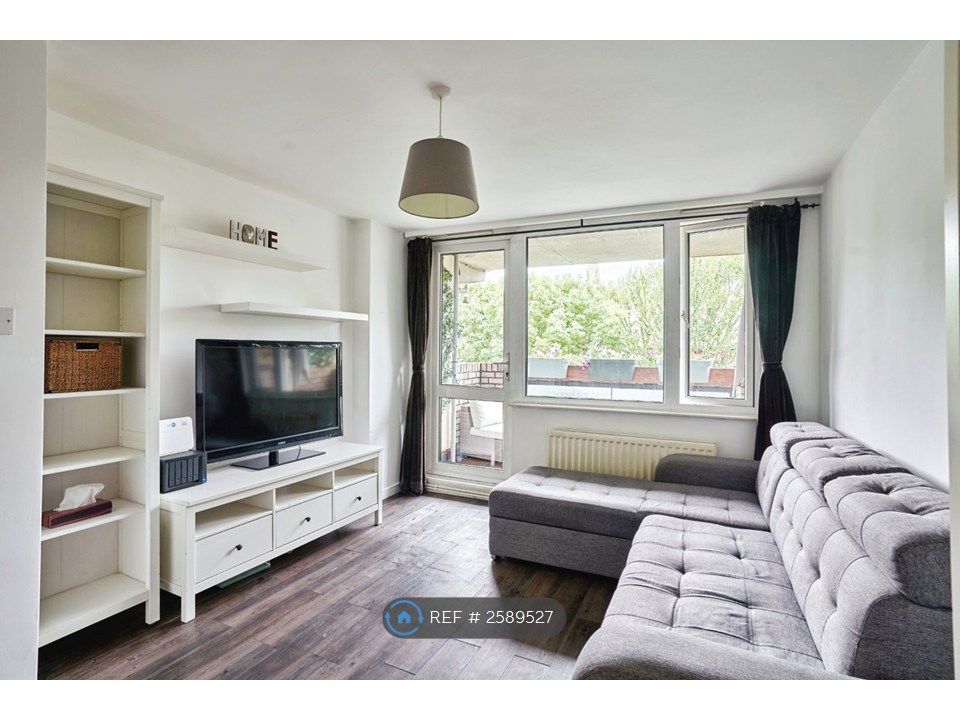 Property photo 1 of 15 Living Room