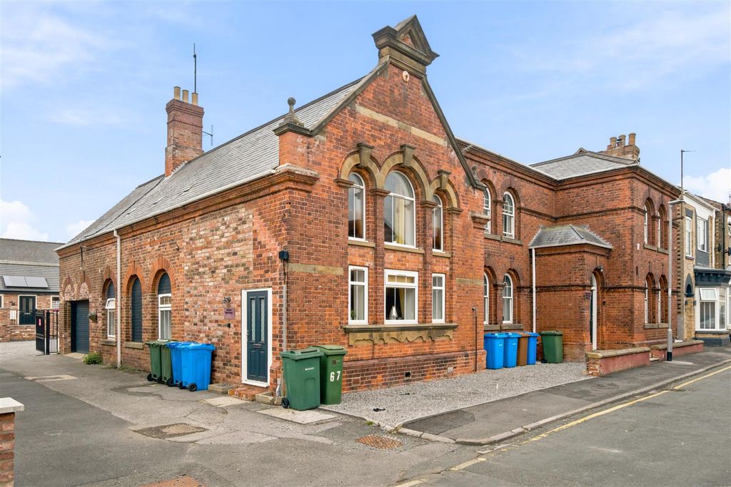 Property photo 1 of 39 Externals1.Jpg