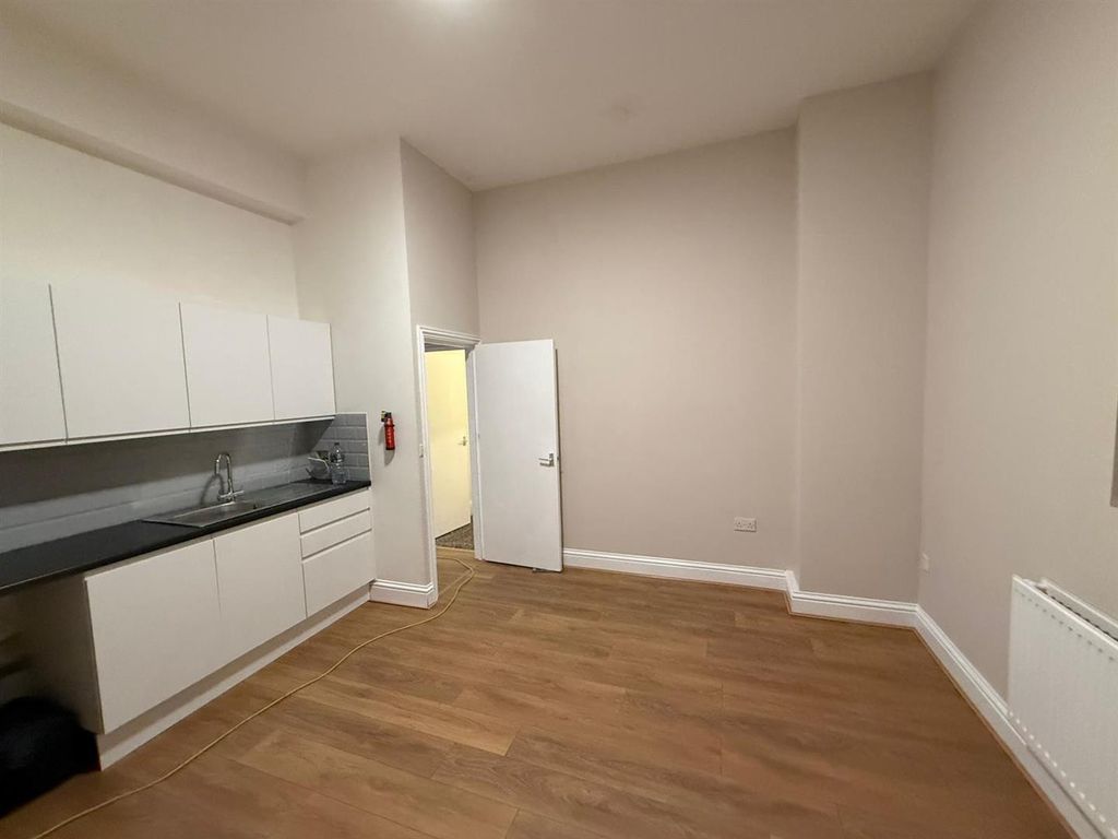 Property photo 3 of 4 Img-20251209-Wa0011.Jpg