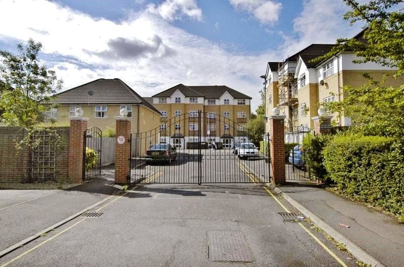 Property photo 1 of 6 External