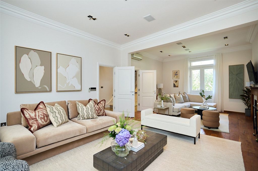 Property photo 1 of 25 Reception Room