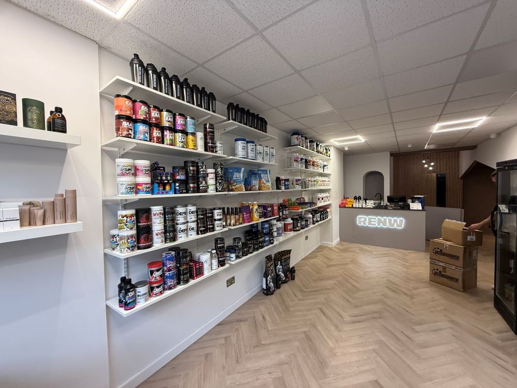 Property photo 2 of 18