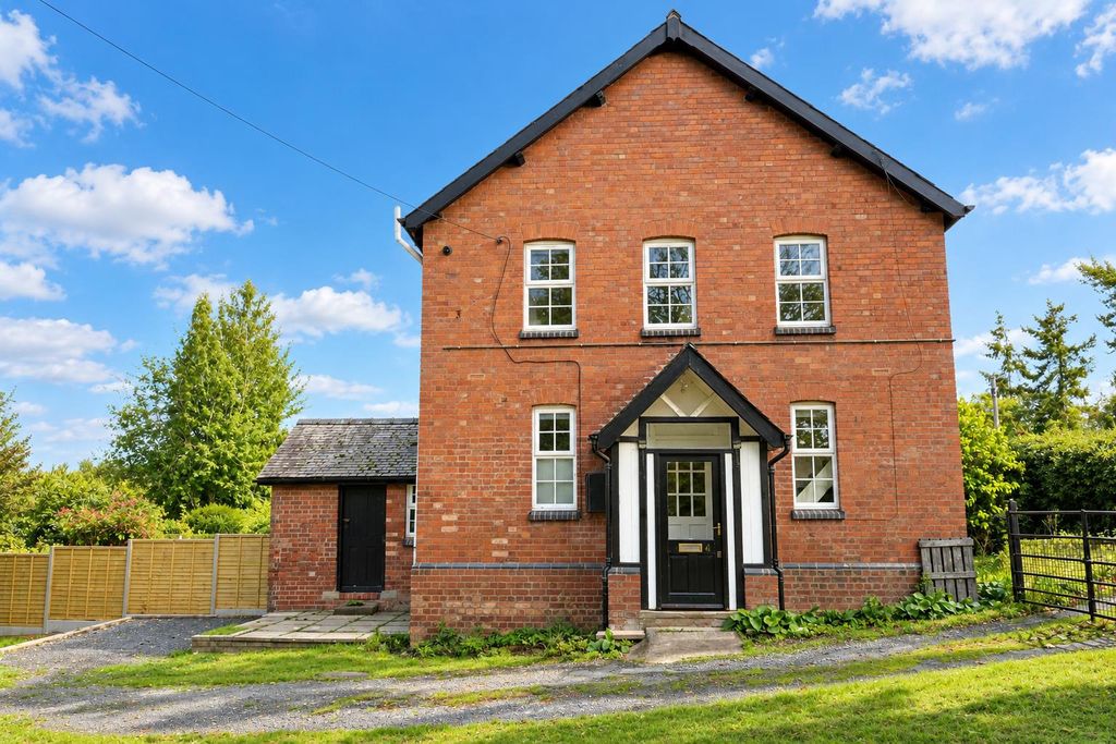 Property photo 1 of 13 1.Png