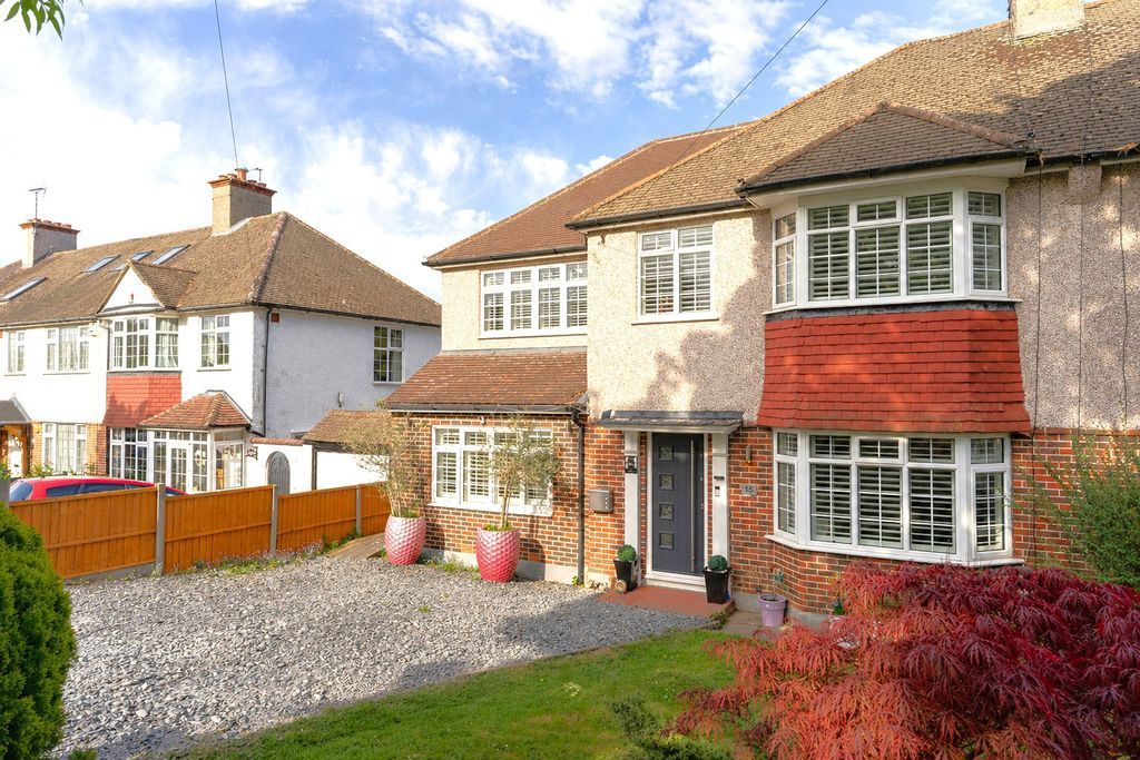 Property photo 3 of 25 External