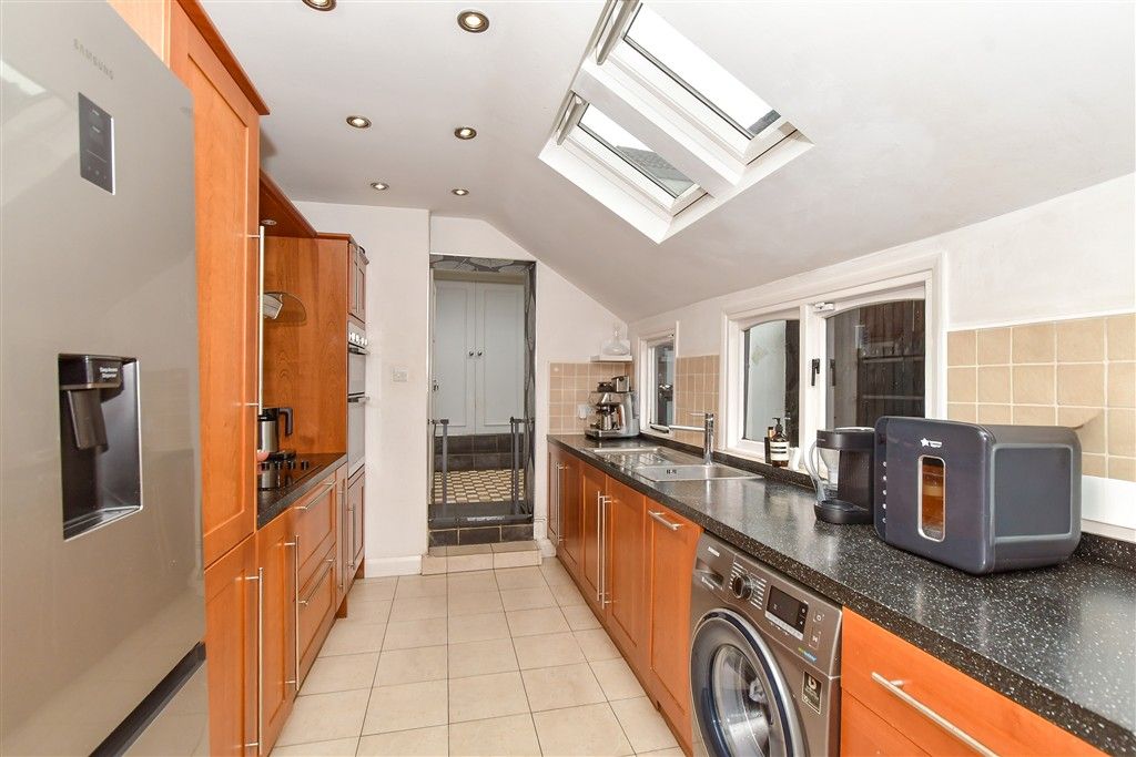 Property photo 1 of 16 Kitchen