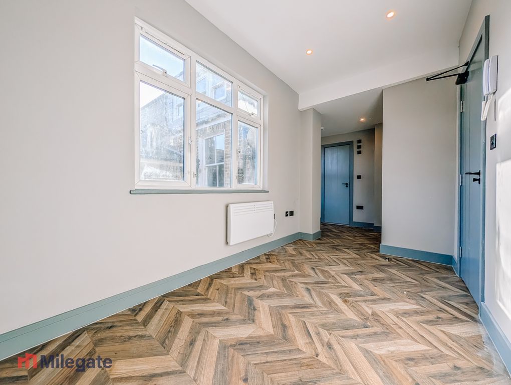 Property photo 1 of 7 Photo 1