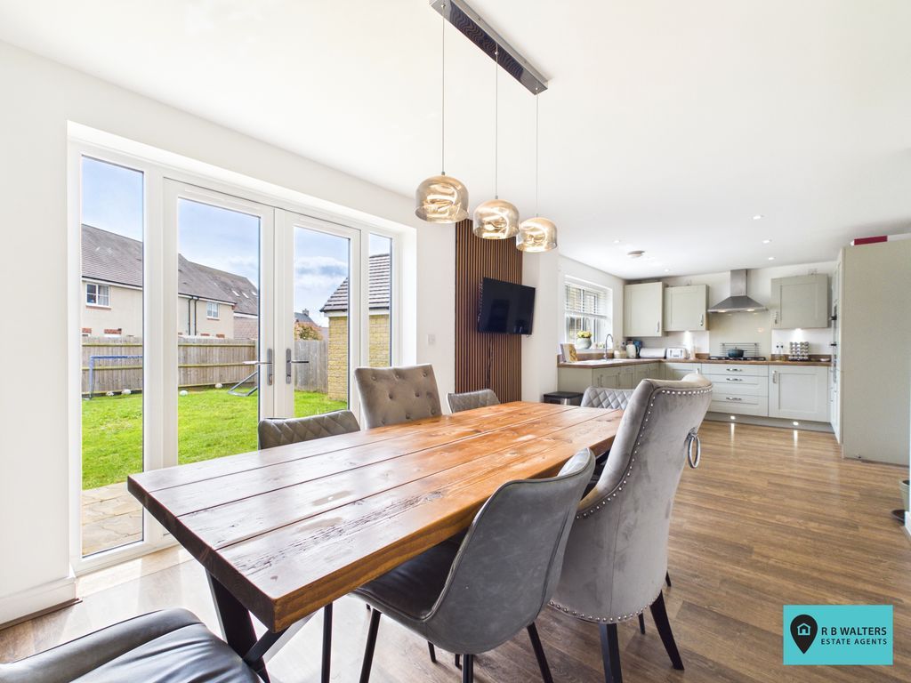 Property photo 2 of 19 Kitchen/Diner