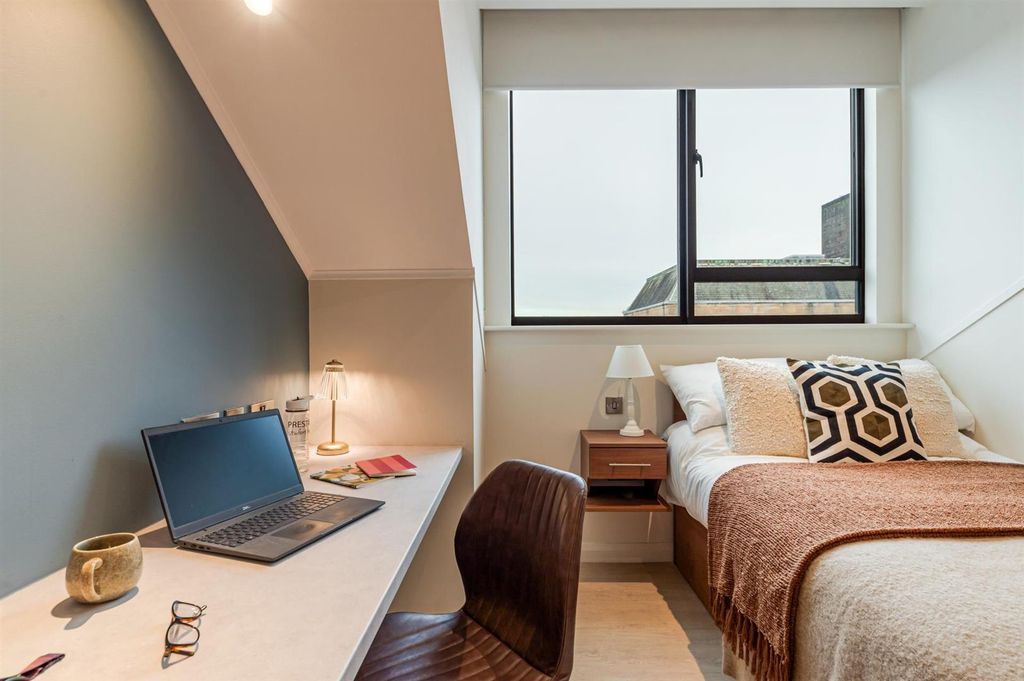 Additional image 6 of Studio to rentElmwood Avenue, Belfast BT9