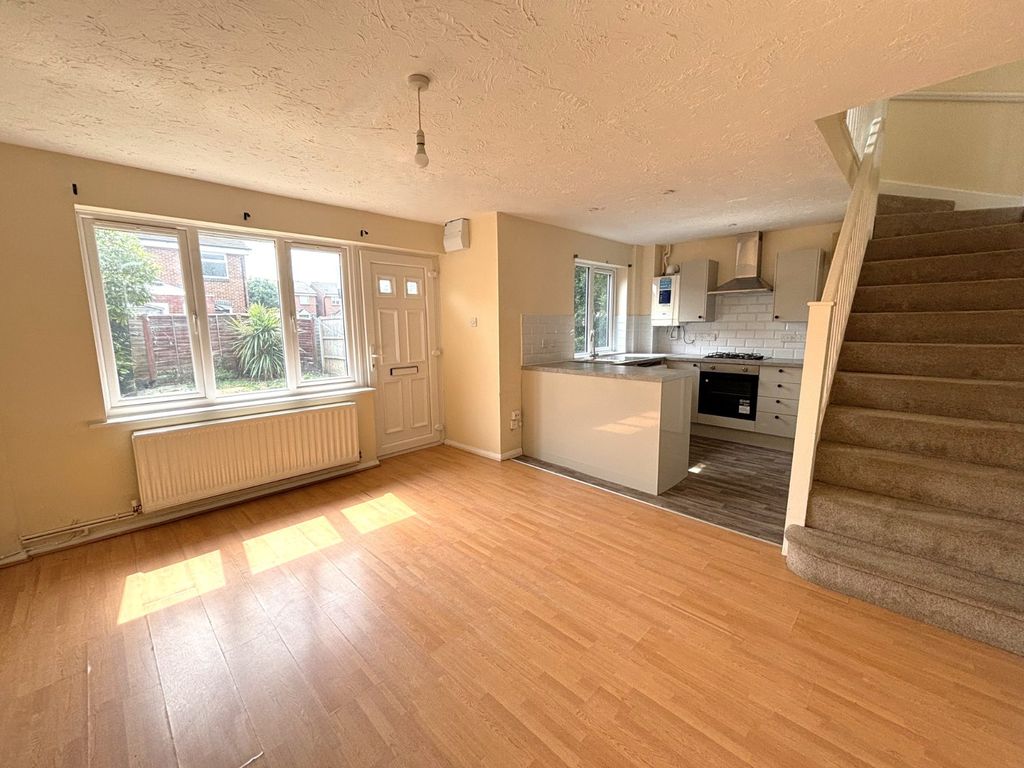 Property photo 3 of 7 Picture No. 19