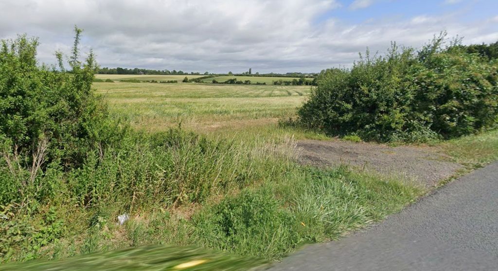 Property photo 1 of 2 Photo 1