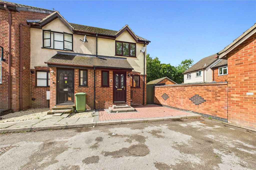 Property photo 1 of 12 Front