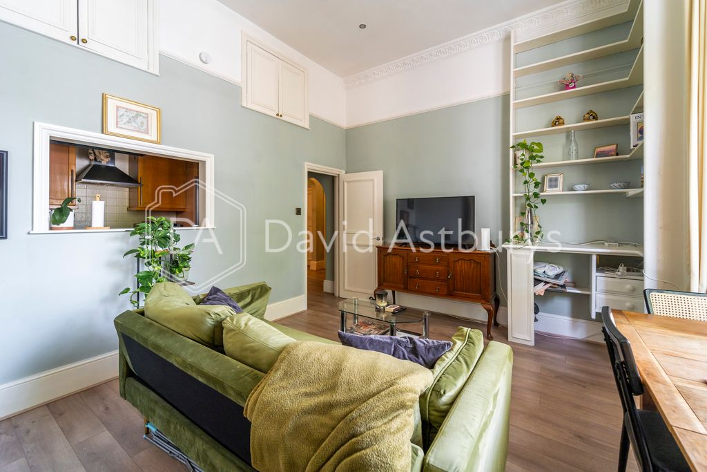 Property photo 3 of 13 Ndb06876-Edit