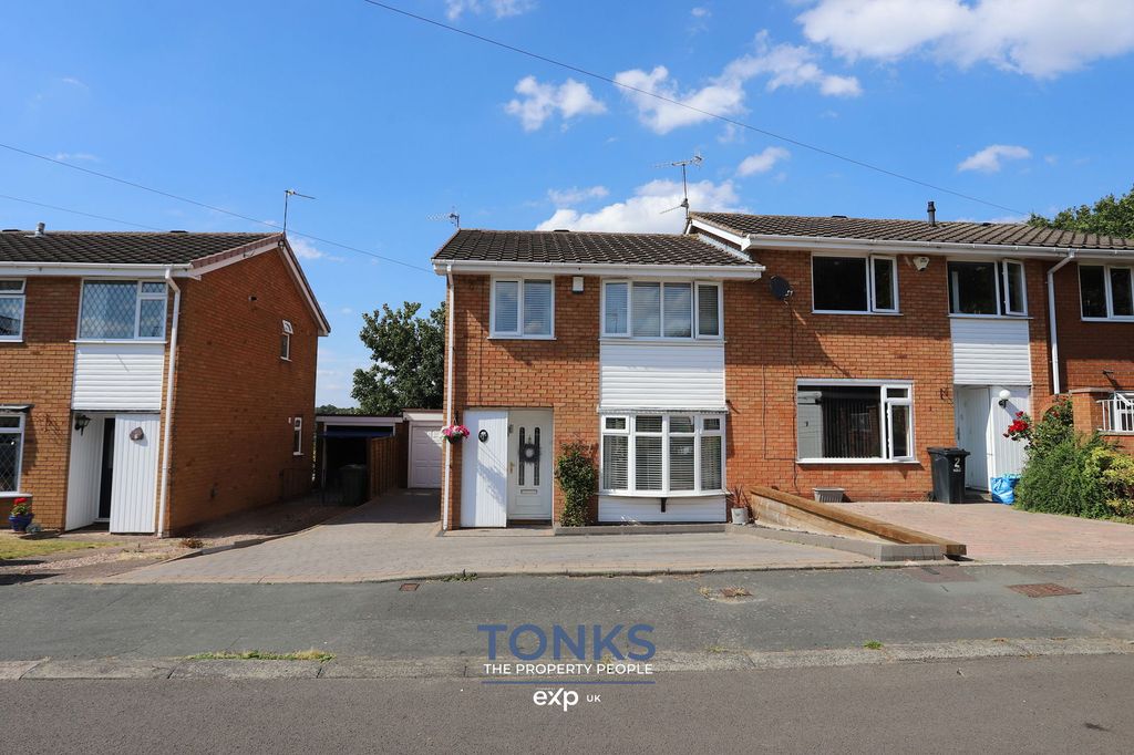 Property photo 1 of 21