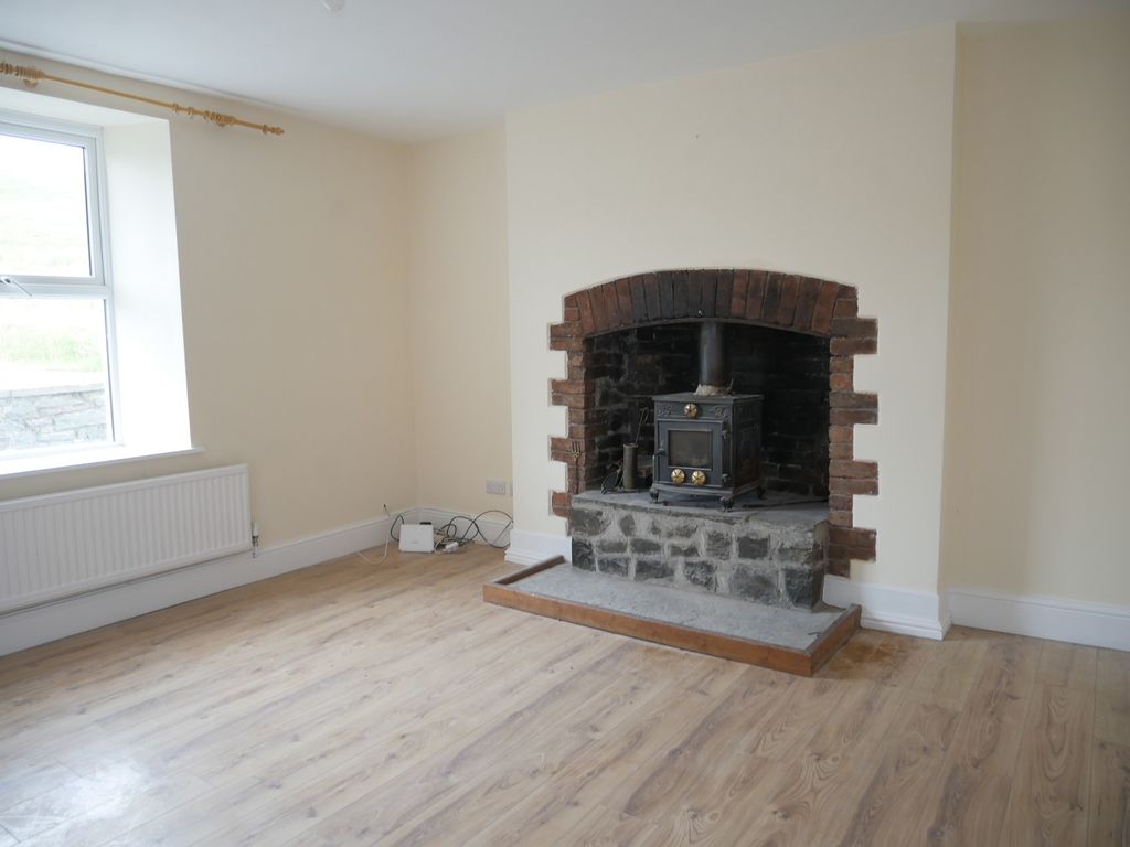 Property photo 2 of 12 Not Specified