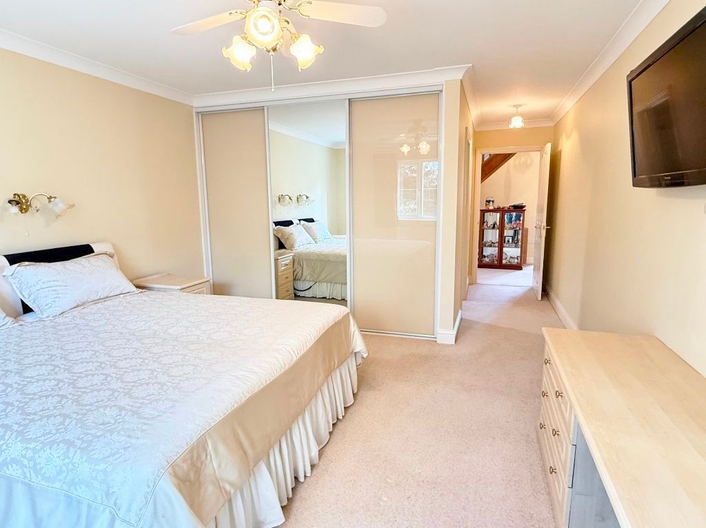 Property photo 3 of 20