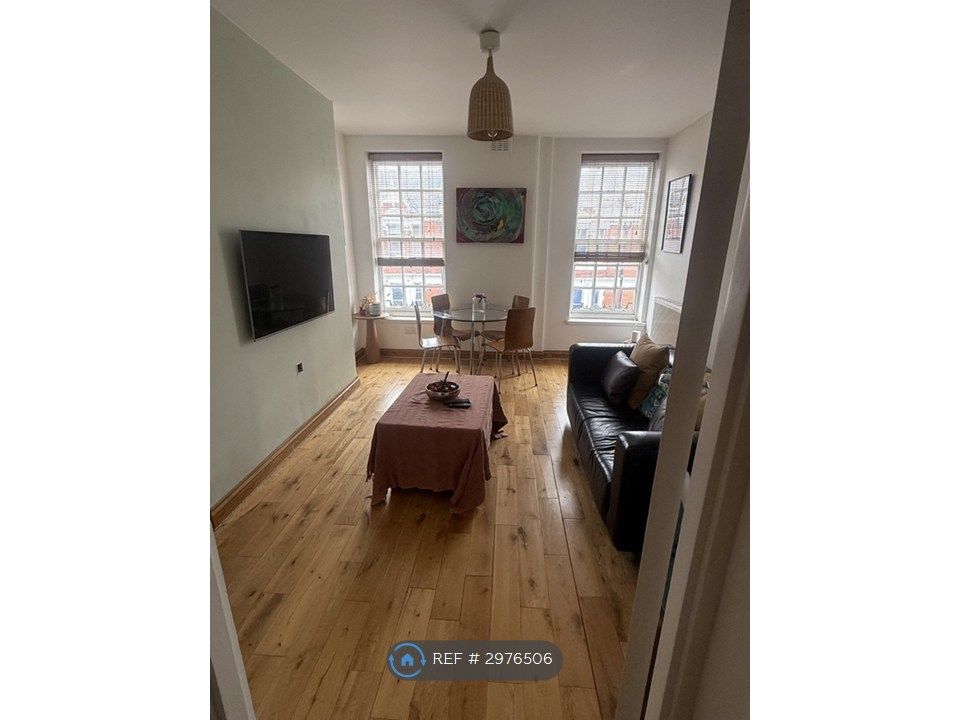 Property photo 2 of 14 Living Room (Photo 1)