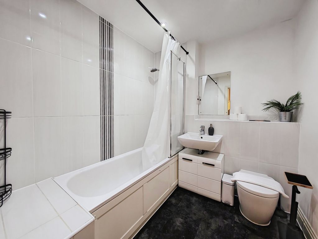 Property photo 3 of 12 Pbox-Img.Jpg