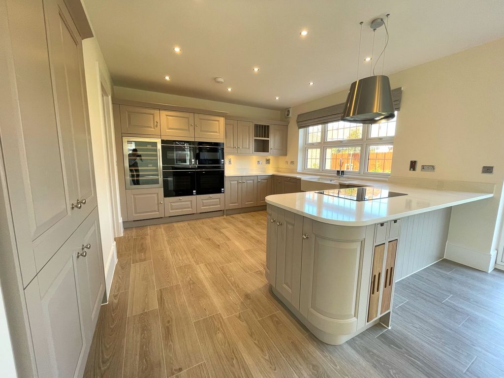 Additional image 12 of 5 bed detached house for saleCotes Drive, Knutsford WA16