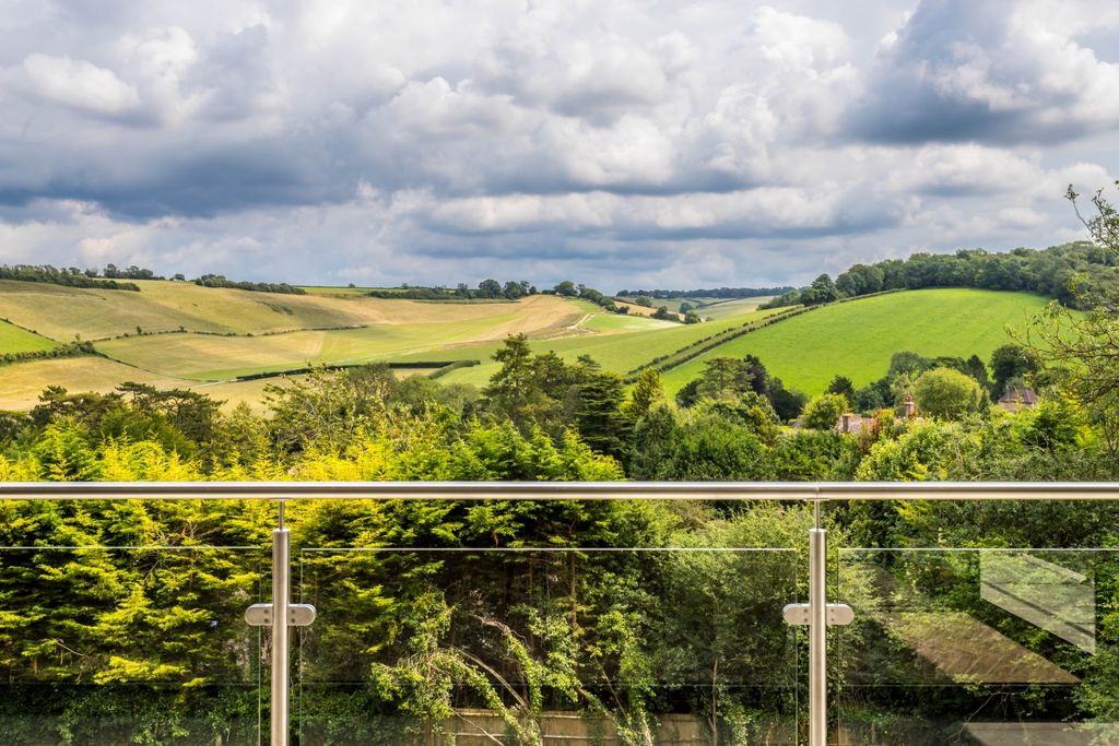 Property photo 2 of 29 Clarence House-66