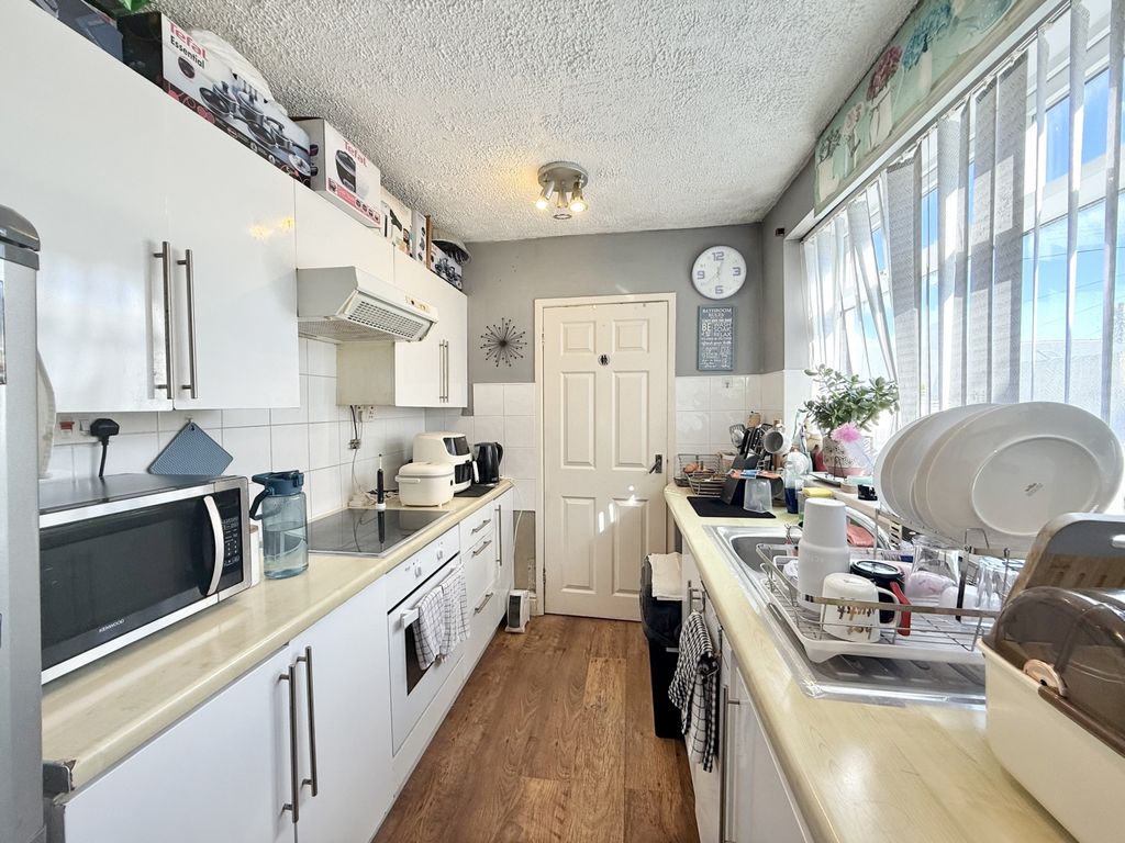 Property photo 3 of 7 Img_0524