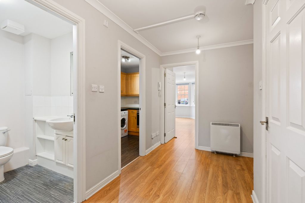Property photo 3 of 19