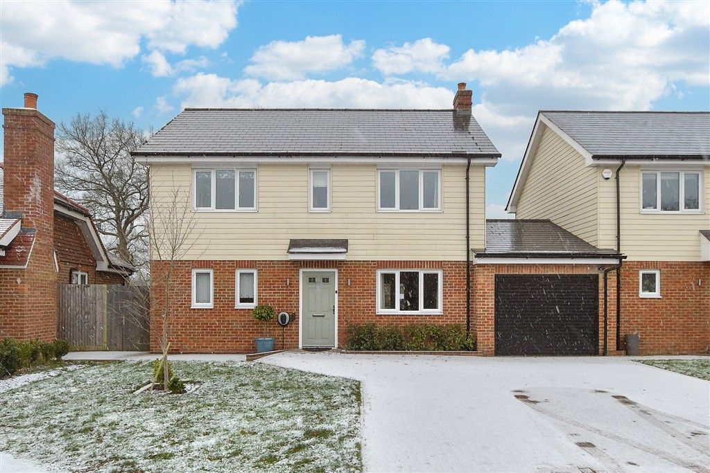 Property photo 1 of 16 External (Web)