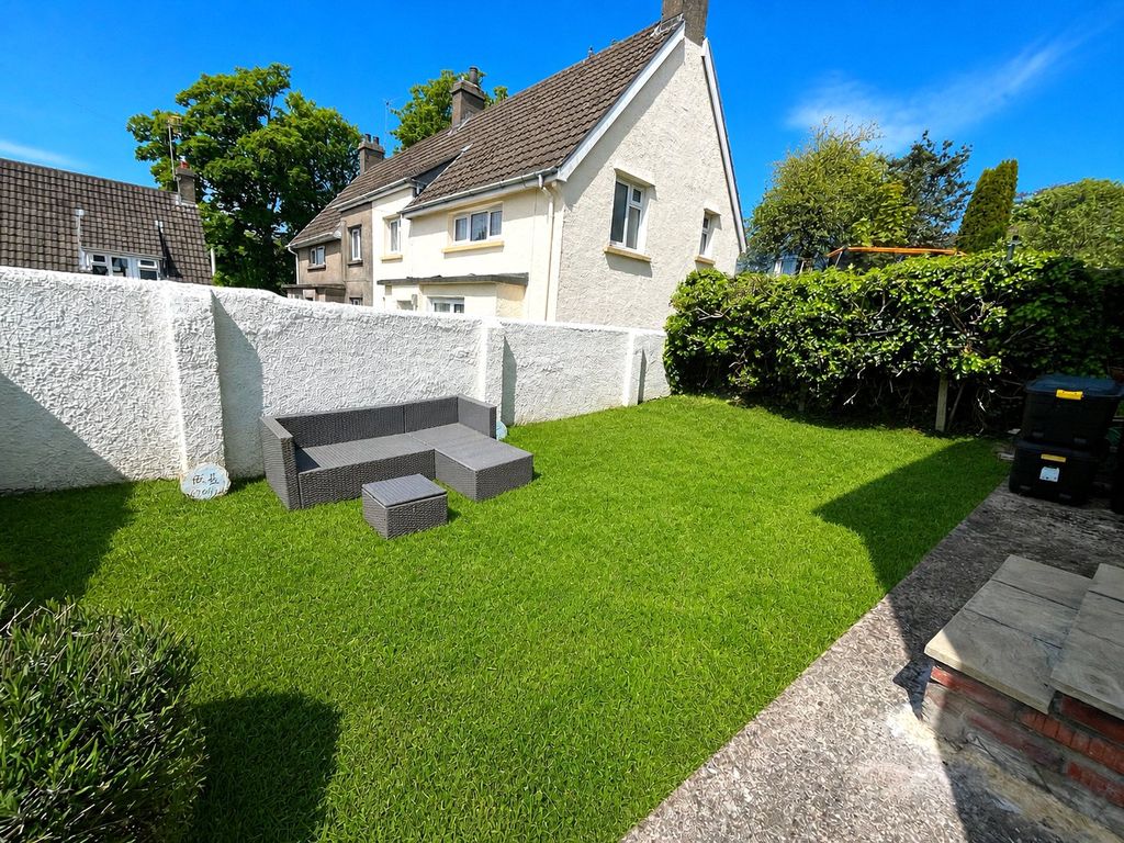 Property photo 3 of 11 Picture No. 14