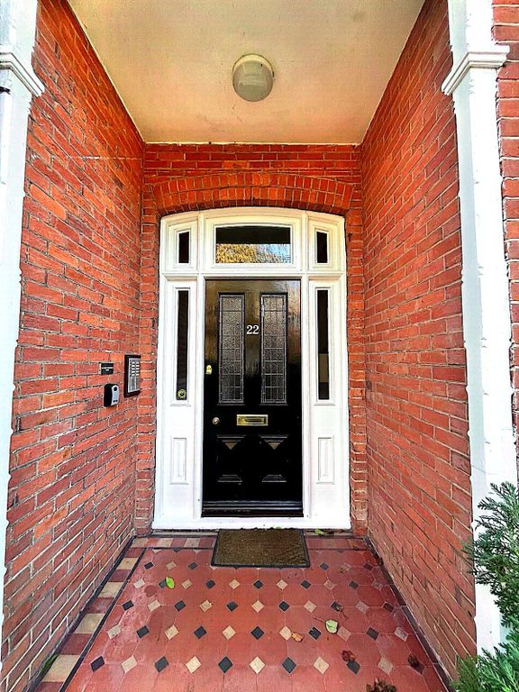 Property photo 3 of 14 Picture No. 06