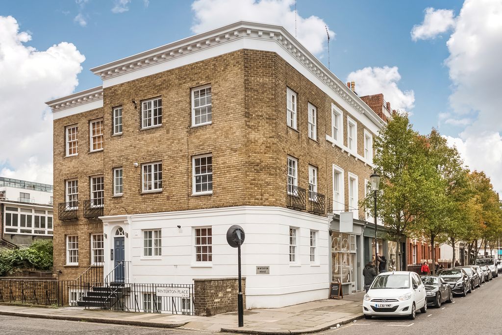 Property photo 1 of 6