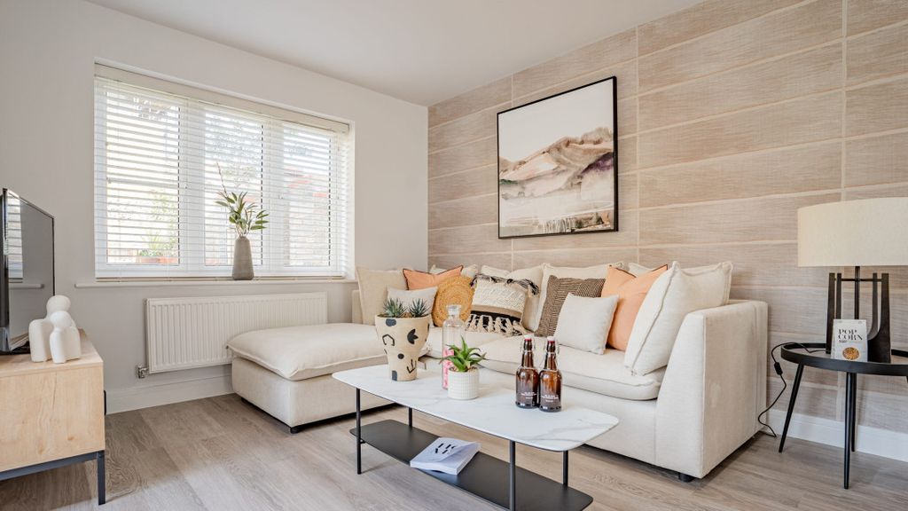 Property photo 2 of 6