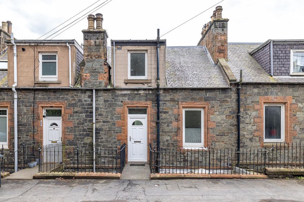 Property photo 1 of 23 196 Magdala Terrace Galashiels 01.Jpg