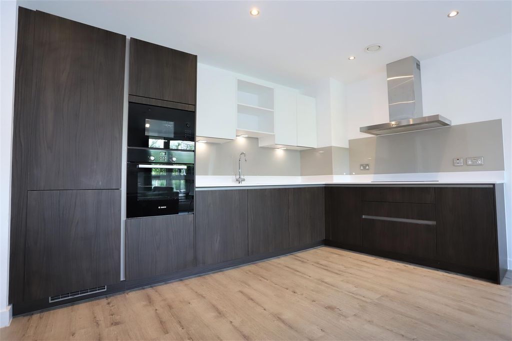 Property photo 2 of 10 Img_5106.Jpg