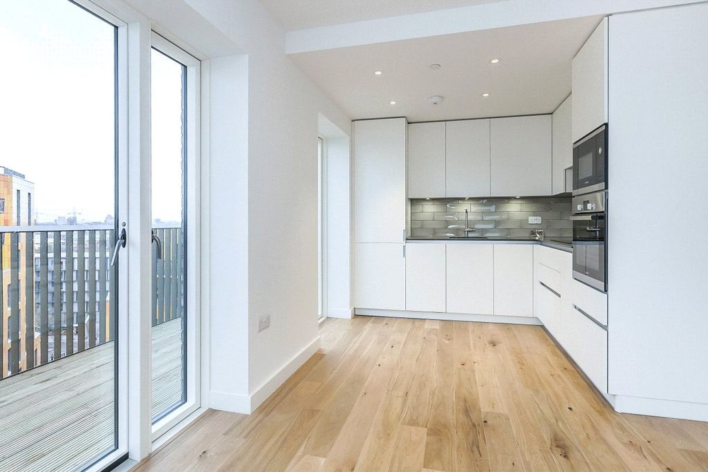 Property photo 3 of 6 Picture No. 07