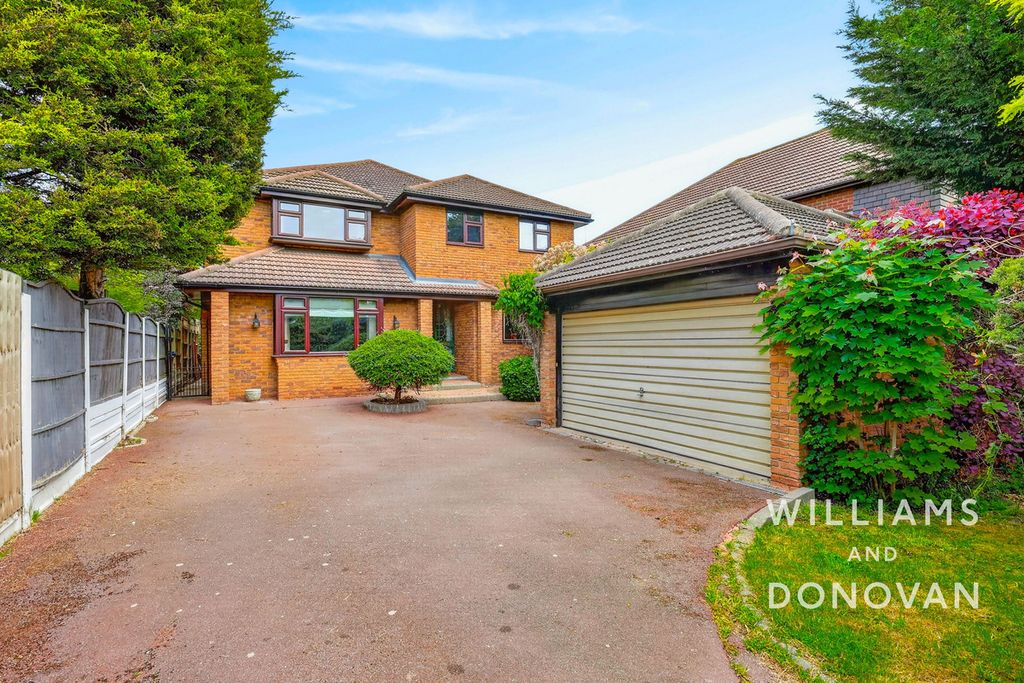 Property photo 1 of 44