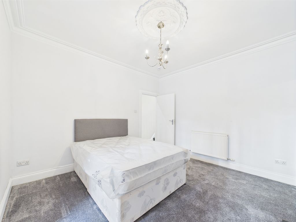 Property photo 1 of 26 Cam02089G0-Pr0482-Still006