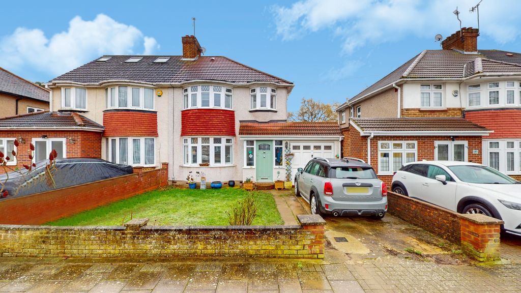 Property photo 1 of 18 4863621