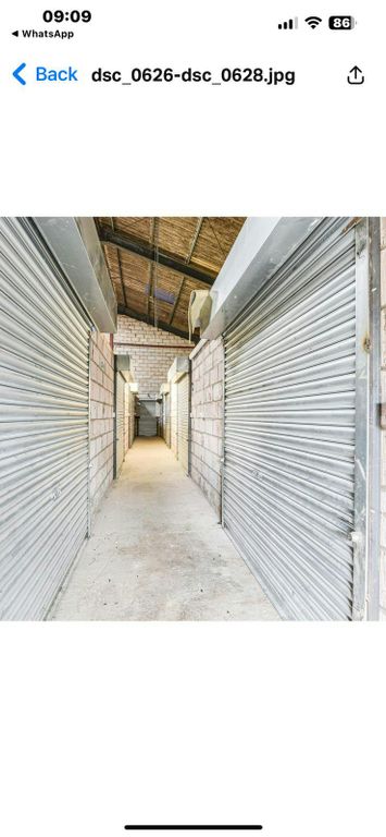 Property photo 3 of 10 Entrance