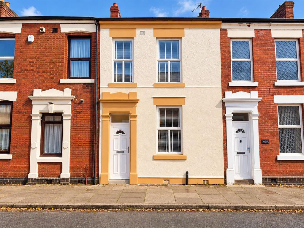 Property photo 2 of 21 2