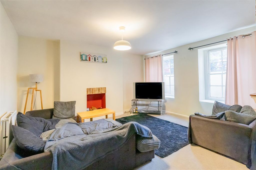 Property photo 2 of 6 Img_4546.Jpeg