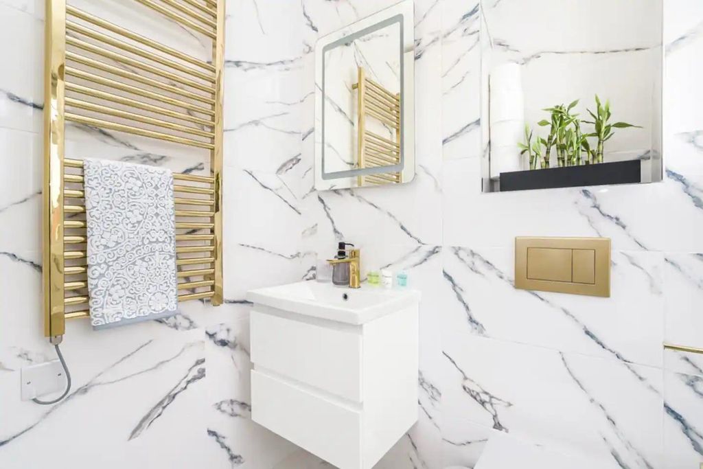 Property photo 2 of 13 Gallery