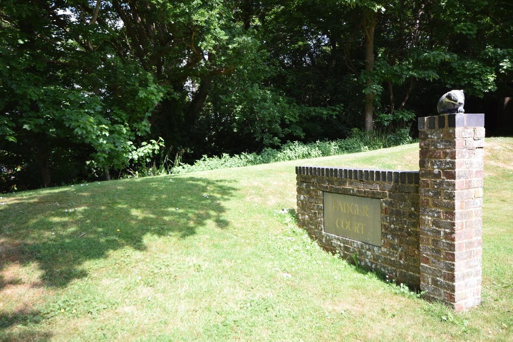 Property photo 3 of 6