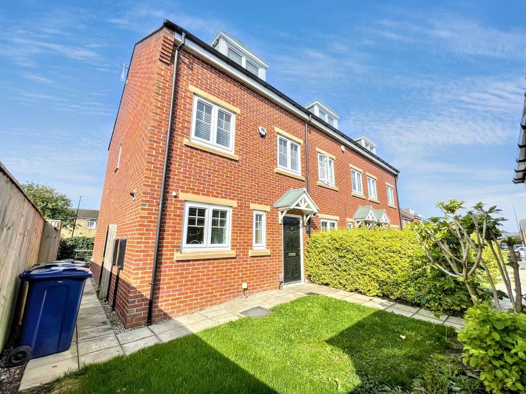 Property photo 1 of 13