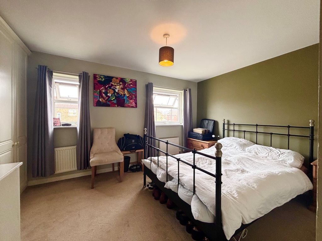 Property photo 3 of 10 Image