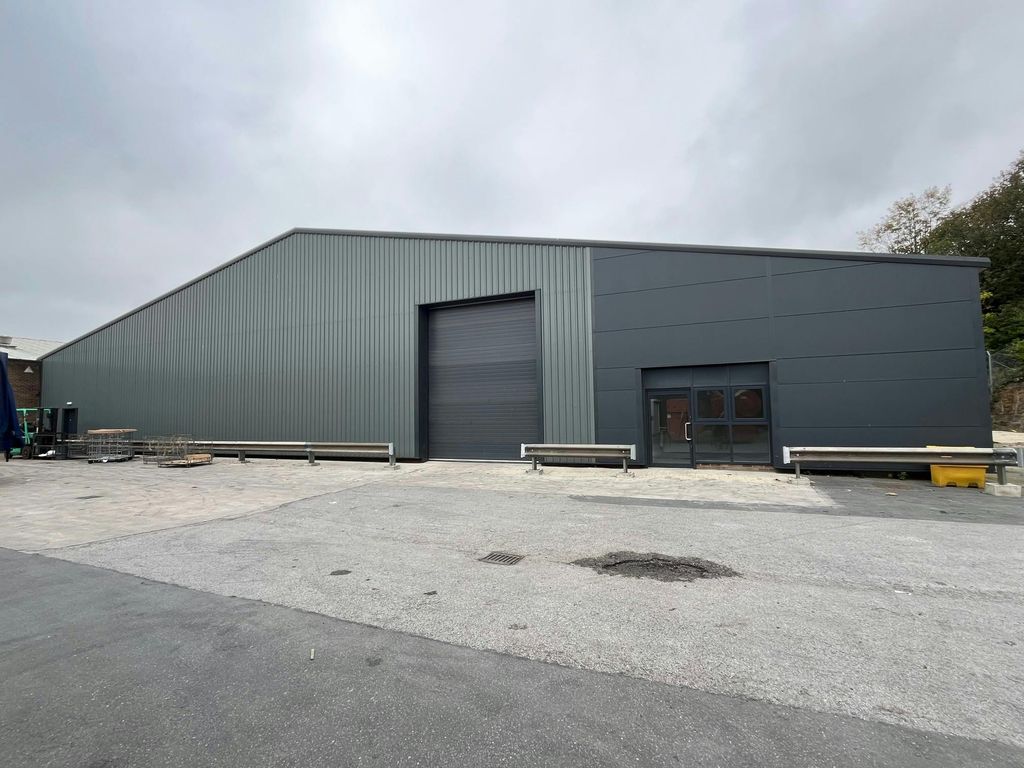 Property photo 2 of 8 7.Jpg