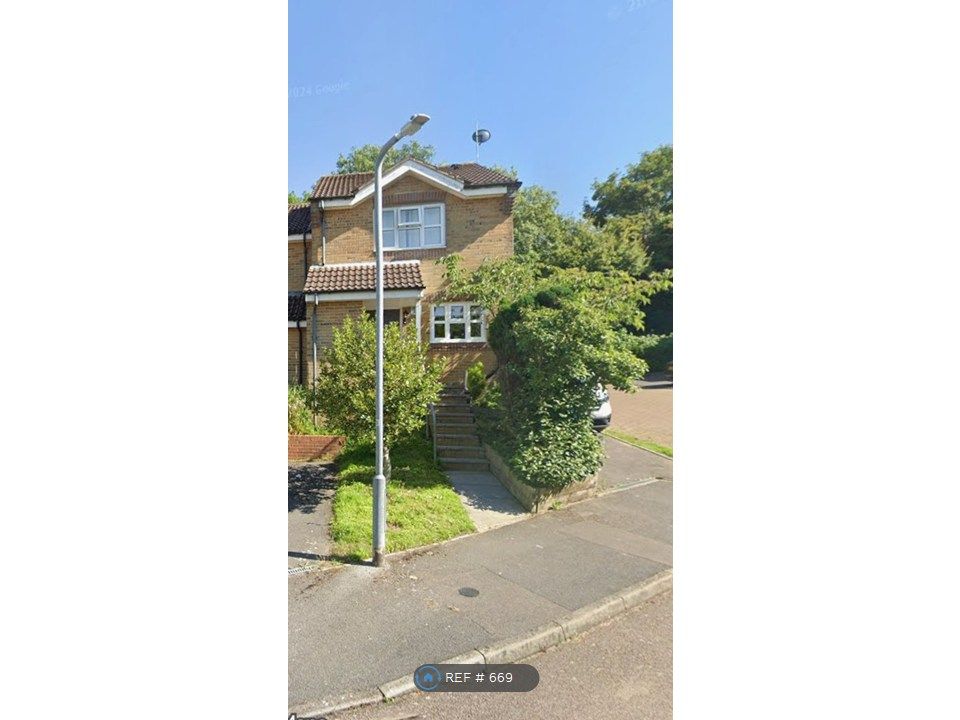Property photo 1 of 9