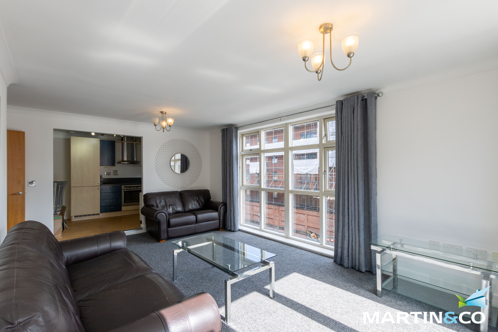 Property photo 3 of 9 Picture2