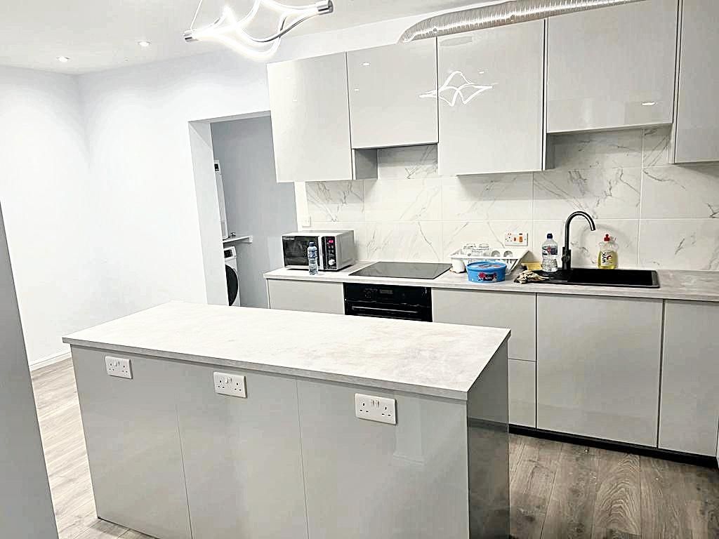 Property photo 2 of 14 Puiejbcuvec9Lti9Gqpn2W