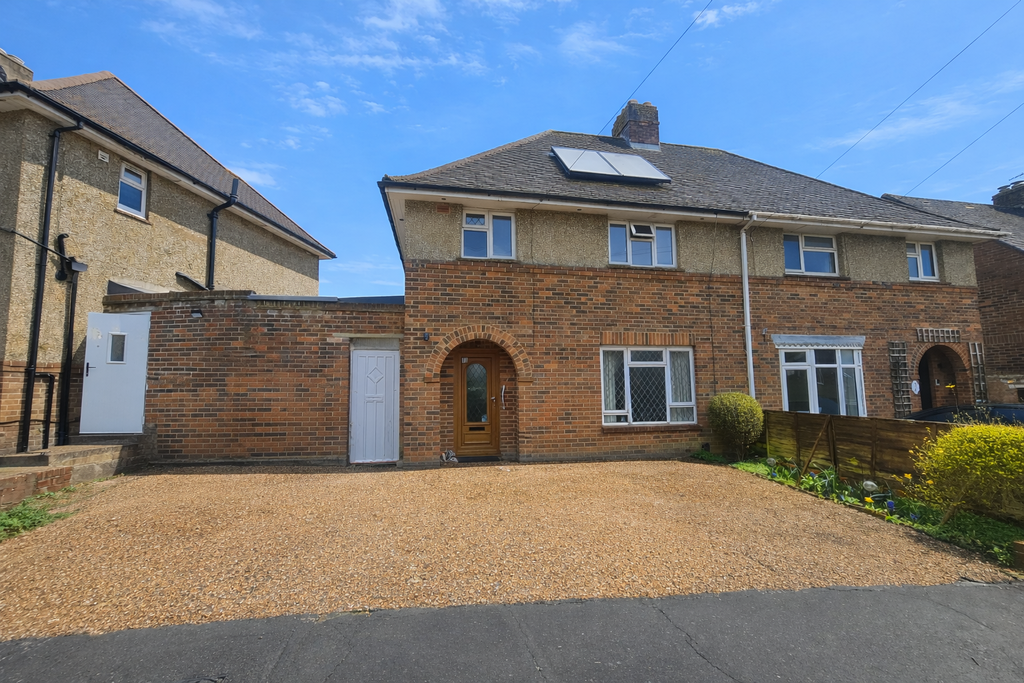 Property photo 1 of 5