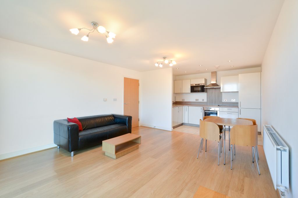 Property photo 3 of 8