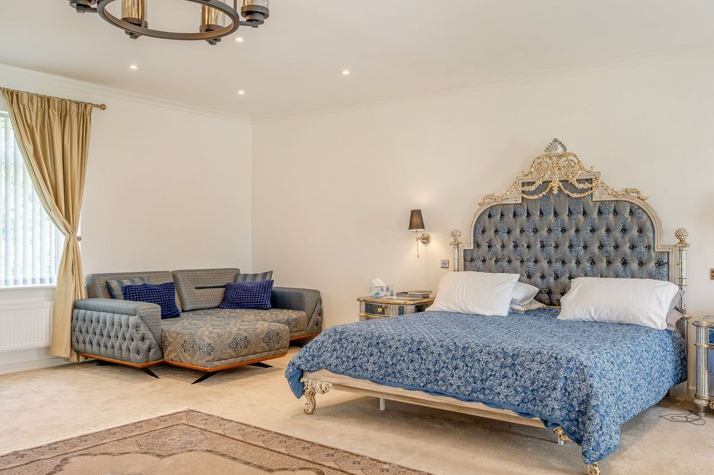 Additional image 13 of 6 bed detached house for saleChurch Road, Old St. Mellons CF3